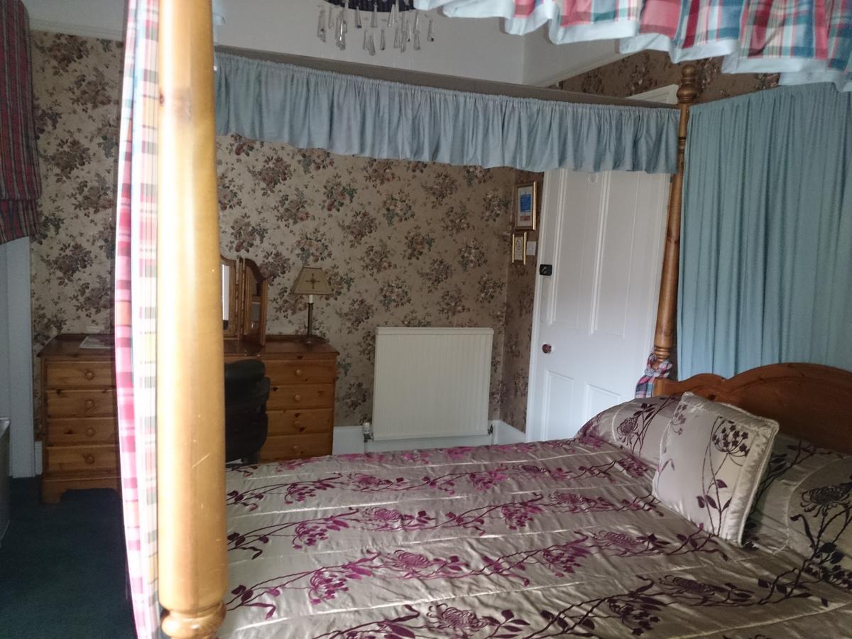 Albert Hotel Peterhead Kültér fotó