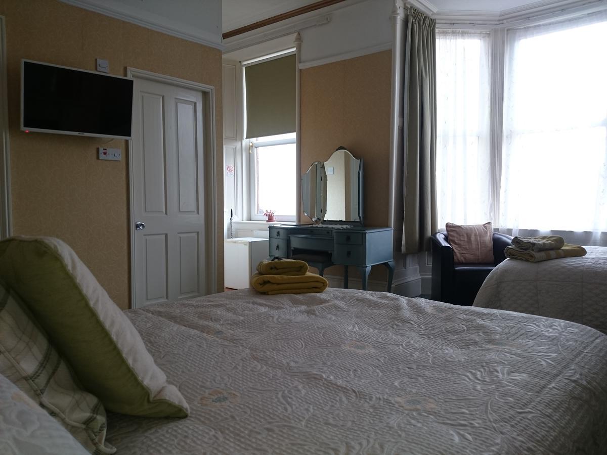 Albert Hotel Peterhead Kültér fotó